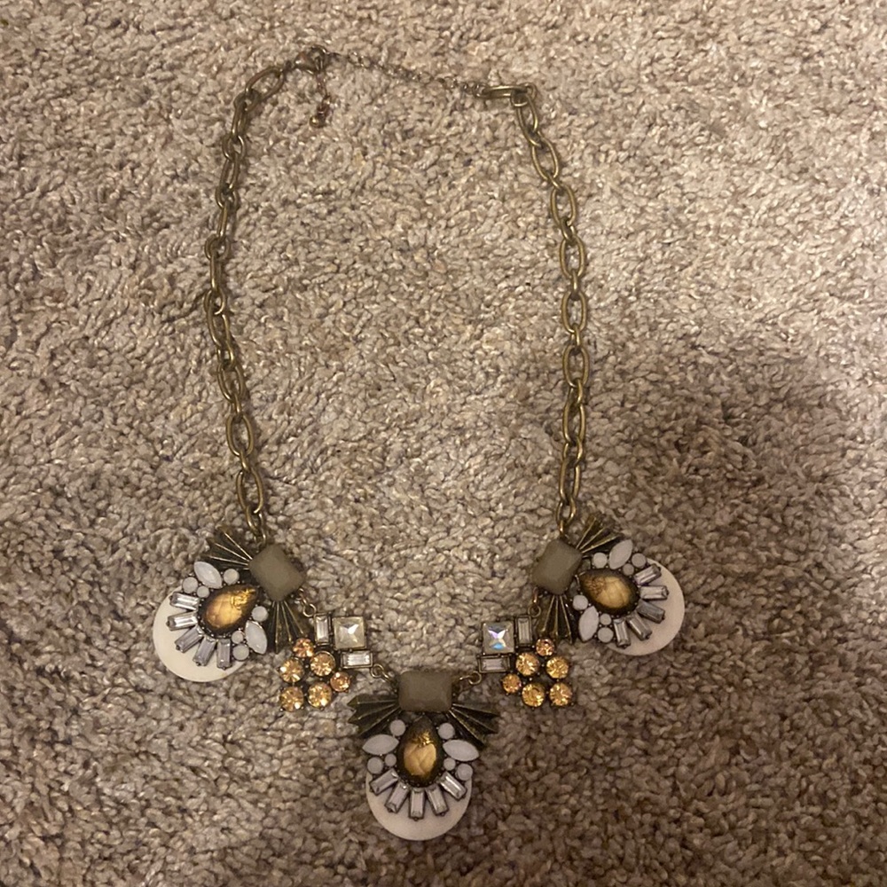 Statement necklace